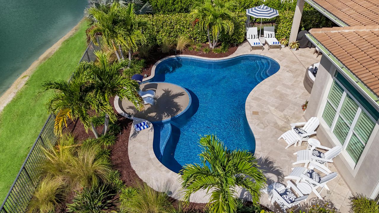 На продажу: $799,900 (3 спален, 3 ванн, 2120 Квадратных фут)