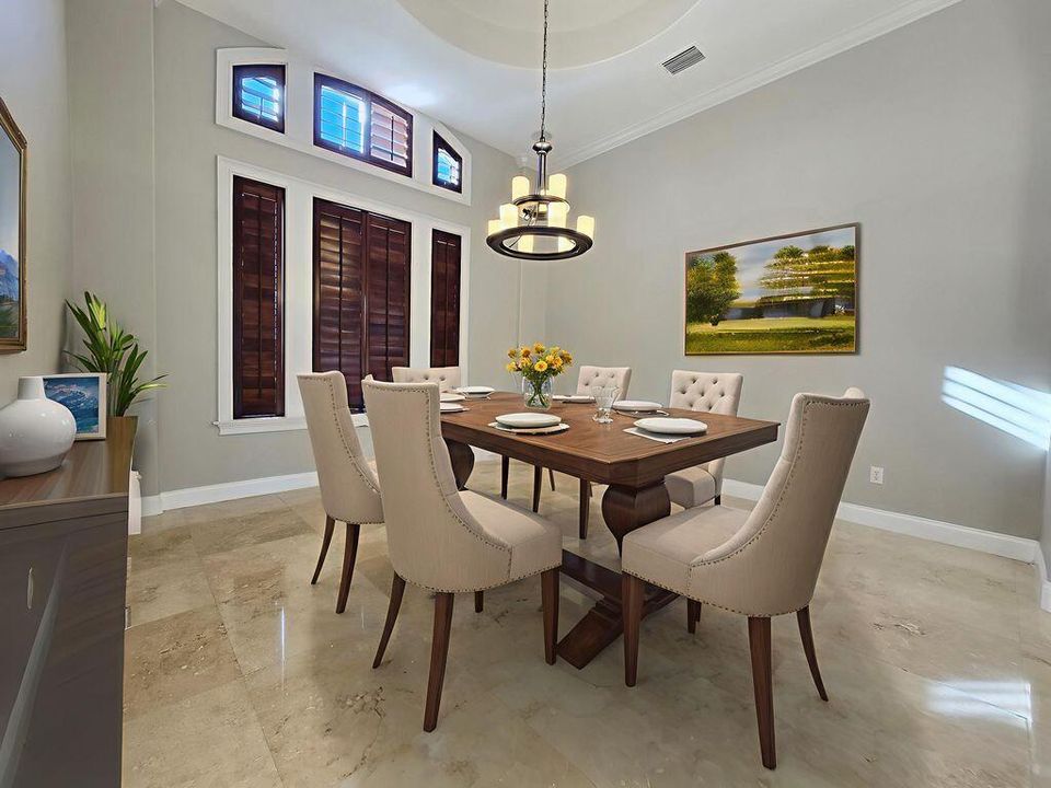 待售: $1,585,000 (5 贝兹, 6 浴室, 4909 平方英尺)