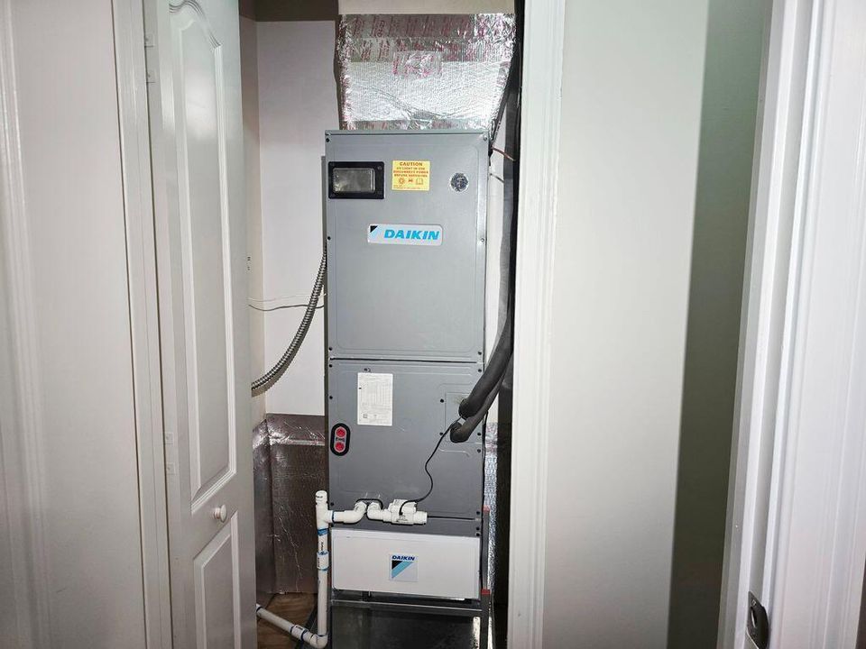 待售: $1,585,000 (5 贝兹, 6 浴室, 4909 平方英尺)