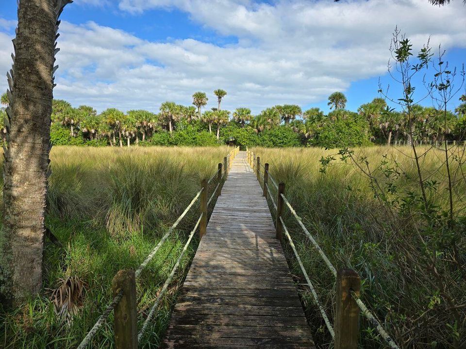 待售: $1,585,000 (5 贝兹, 6 浴室, 4909 平方英尺)