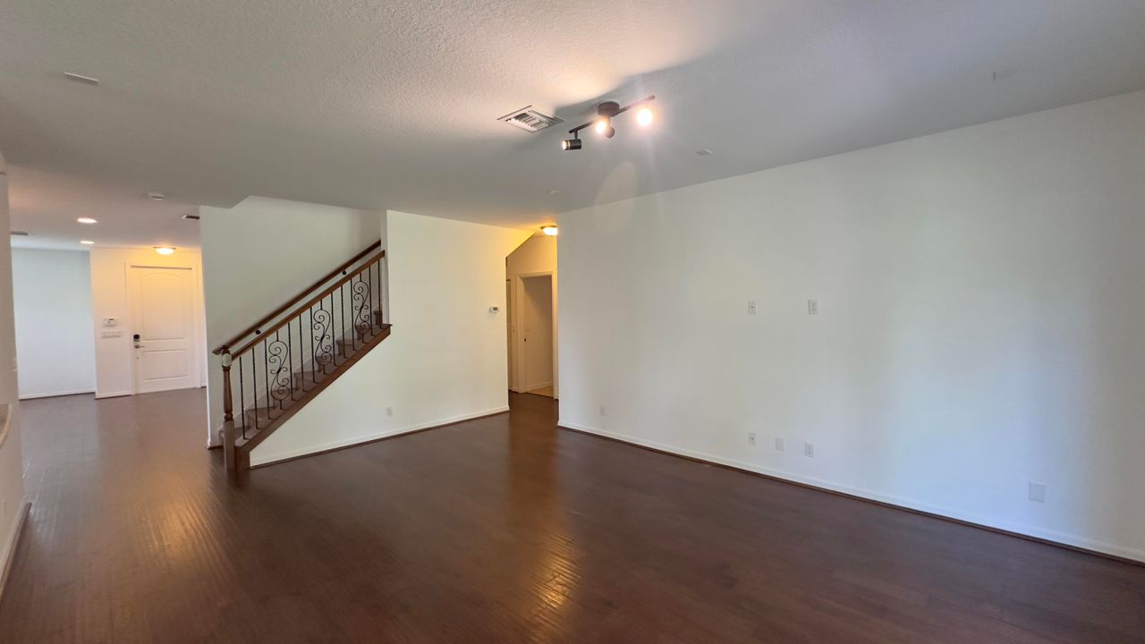 En Renta: $4,895 (5 camas, 3 baños, 3097 Pies cuadrados)