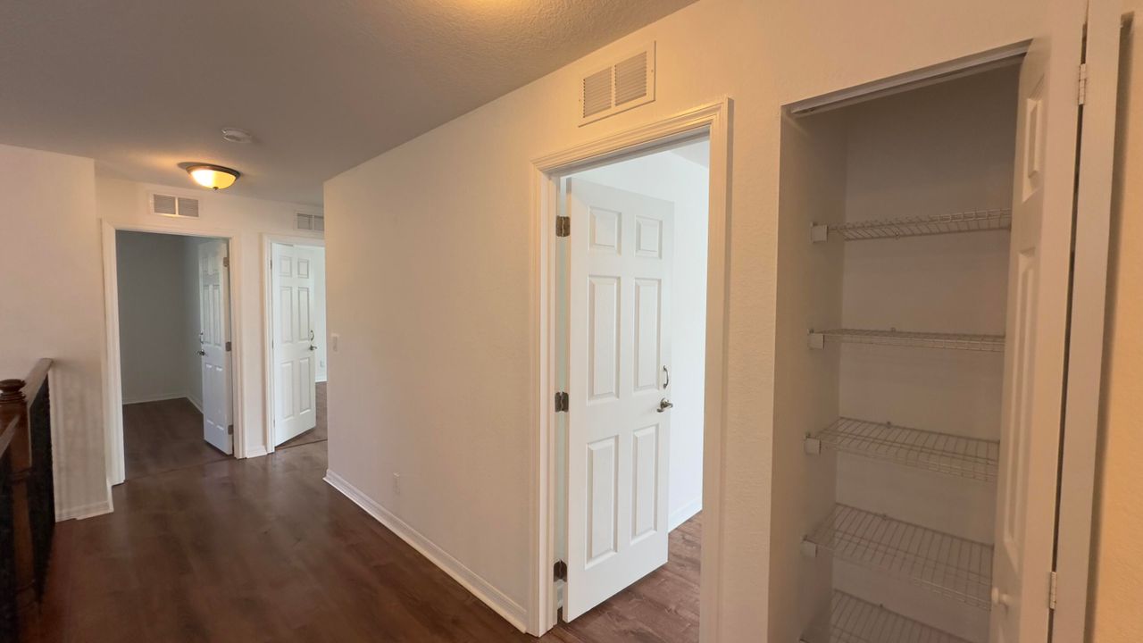 En Renta: $4,895 (5 camas, 3 baños, 3097 Pies cuadrados)