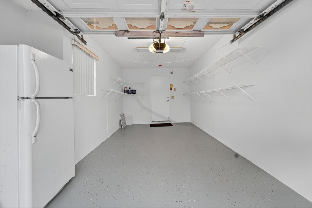 На продажу: $299,000 (2 спален, 2 ванн, 1500 Квадратных фут)