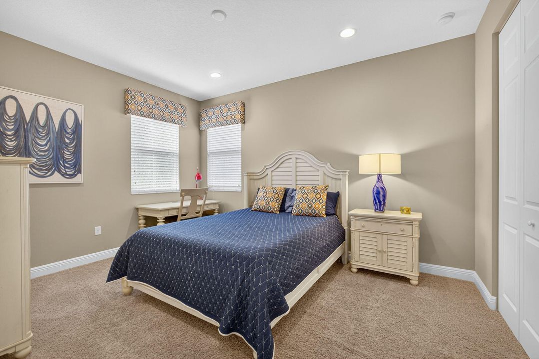 For Sale: $1,125,000 (5 beds, 4 baths, 4039 Square Feet)