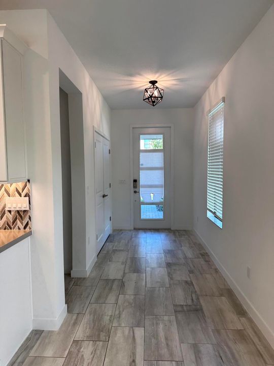 For Sale: $635,800 (3 beds, 2 baths, 2450 Square Feet)