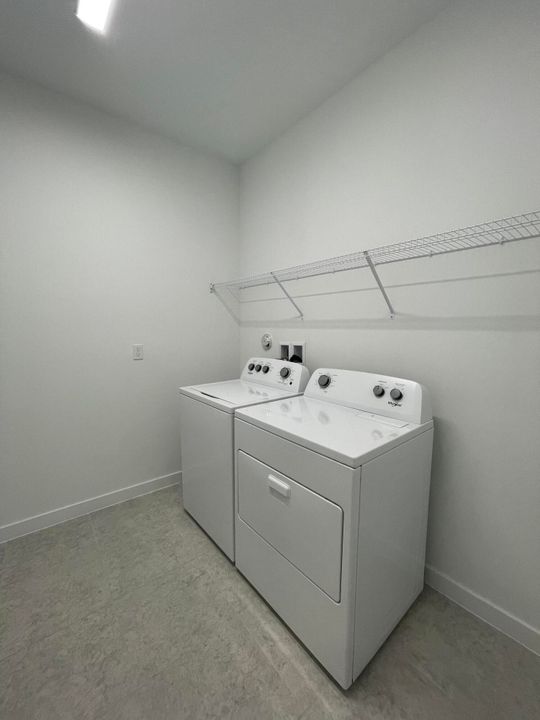 For Sale: $635,800 (3 beds, 2 baths, 2450 Square Feet)