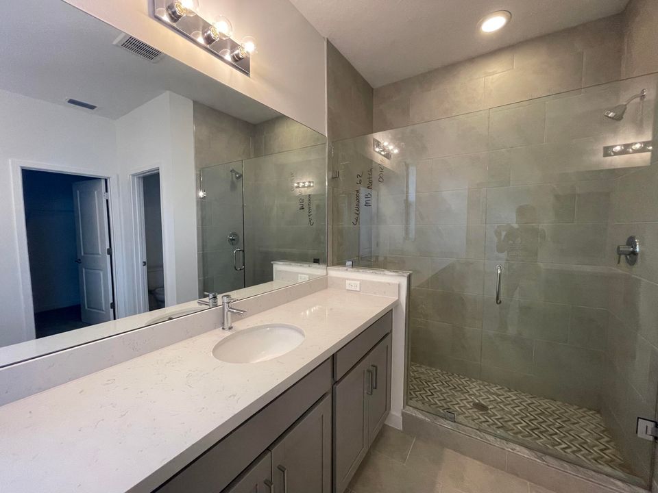 For Sale: $635,800 (3 beds, 2 baths, 2450 Square Feet)