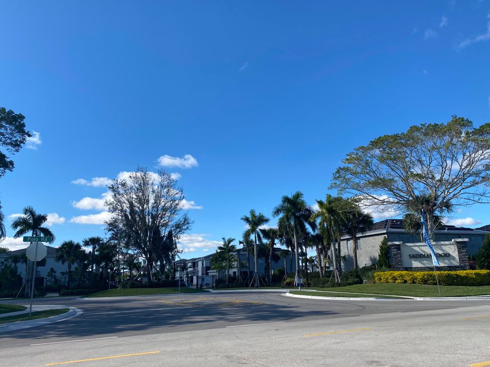 For Sale: $635,800 (3 beds, 2 baths, 2450 Square Feet)