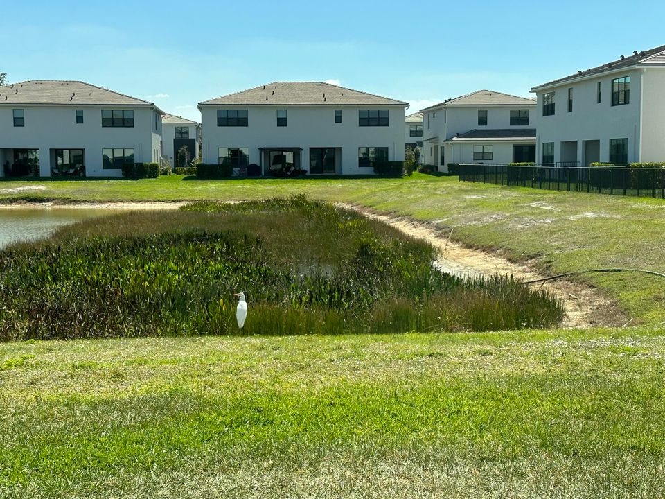 For Sale: $635,800 (3 beds, 2 baths, 2450 Square Feet)