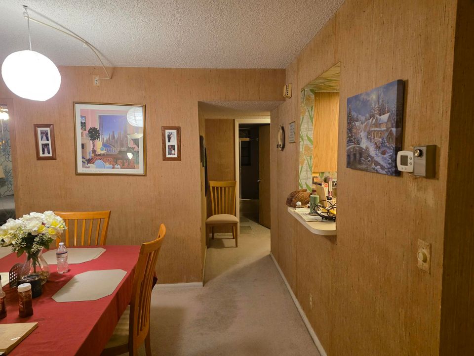 En Venta: $175,000 (2 camas, 2 baños, 1000 Pies cuadrados)