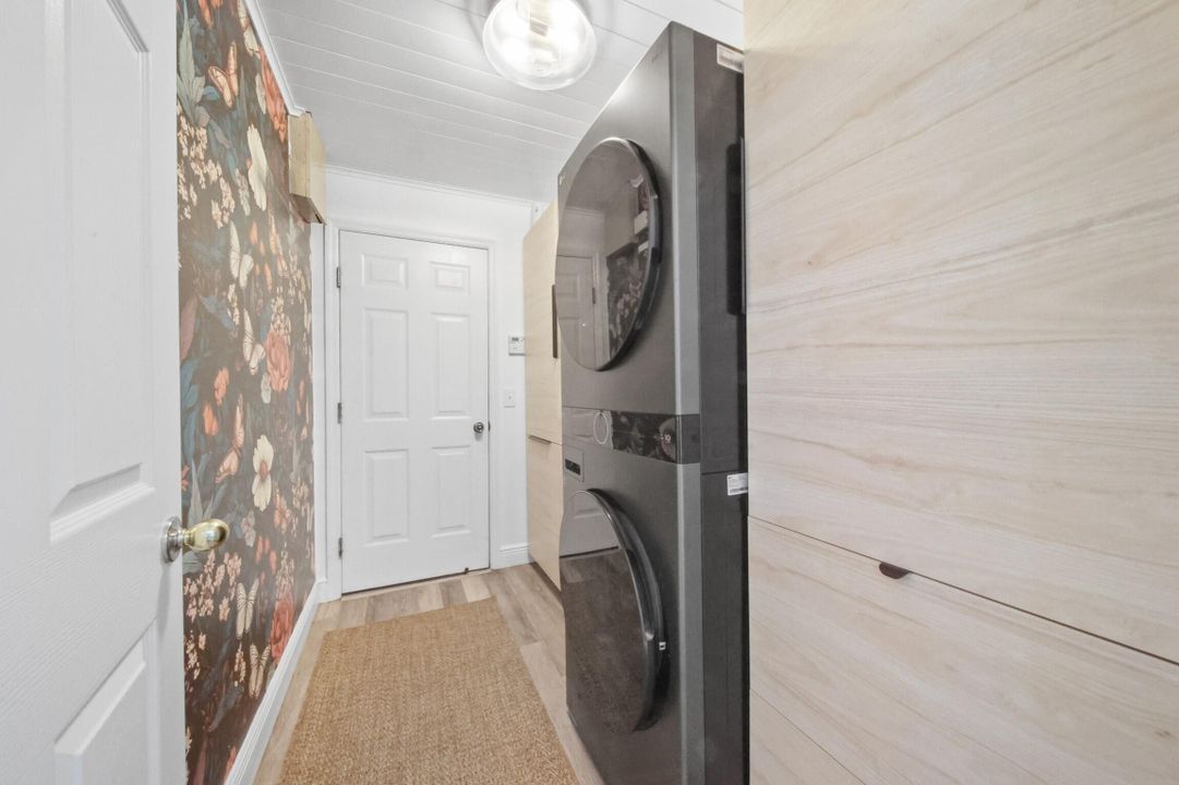 Activo con contrato: $550,000 (4 camas, 3 baños, 2493 Pies cuadrados)