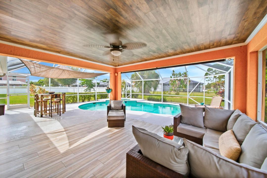 Activo con contrato: $550,000 (4 camas, 3 baños, 2493 Pies cuadrados)