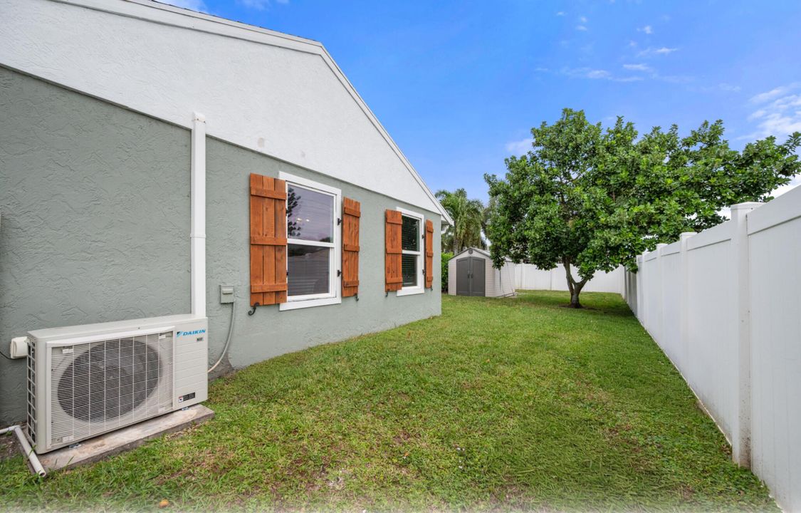 合同活跃: $519,900 (4 贝兹, 2 浴室, 1428 平方英尺)