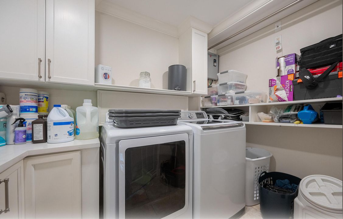 合同活跃: $519,900 (4 贝兹, 2 浴室, 1428 平方英尺)