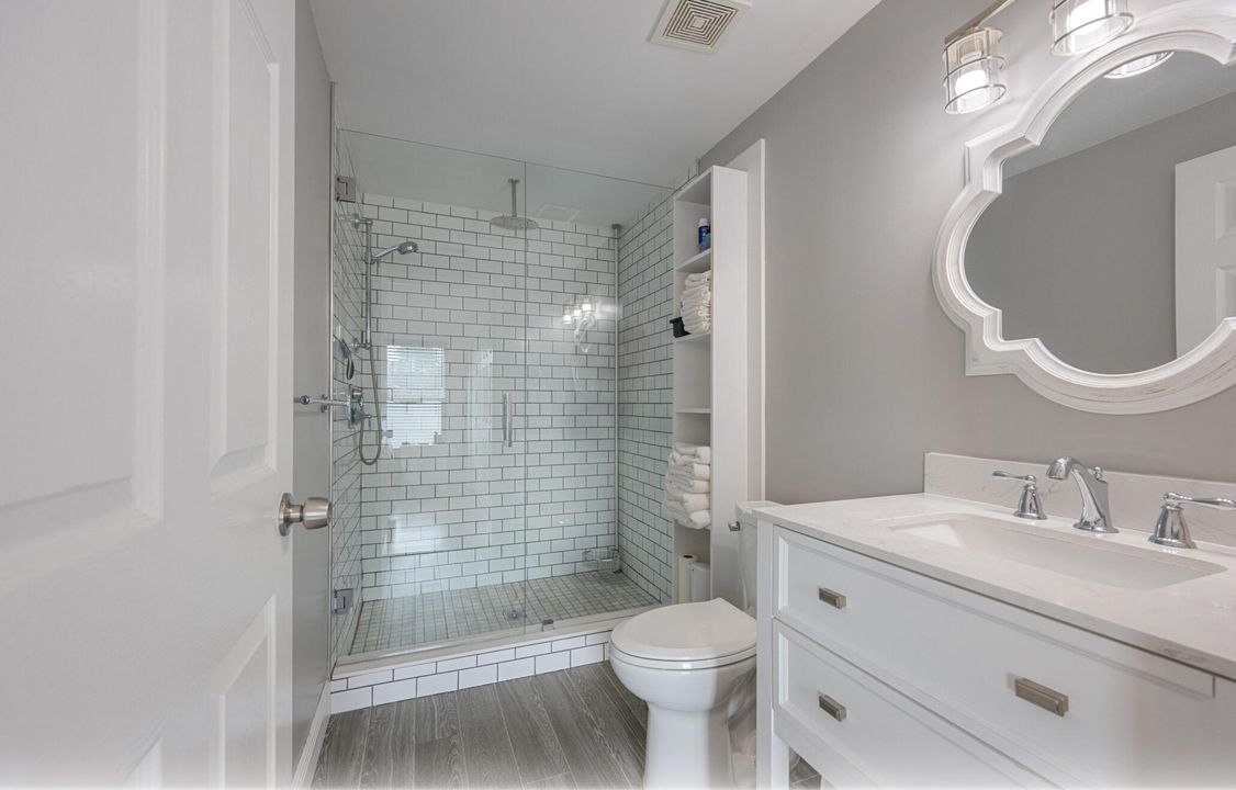 合同活跃: $519,900 (4 贝兹, 2 浴室, 1428 平方英尺)