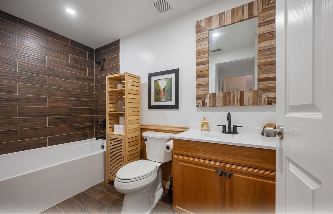 合同活跃: $519,900 (4 贝兹, 2 浴室, 1428 平方英尺)