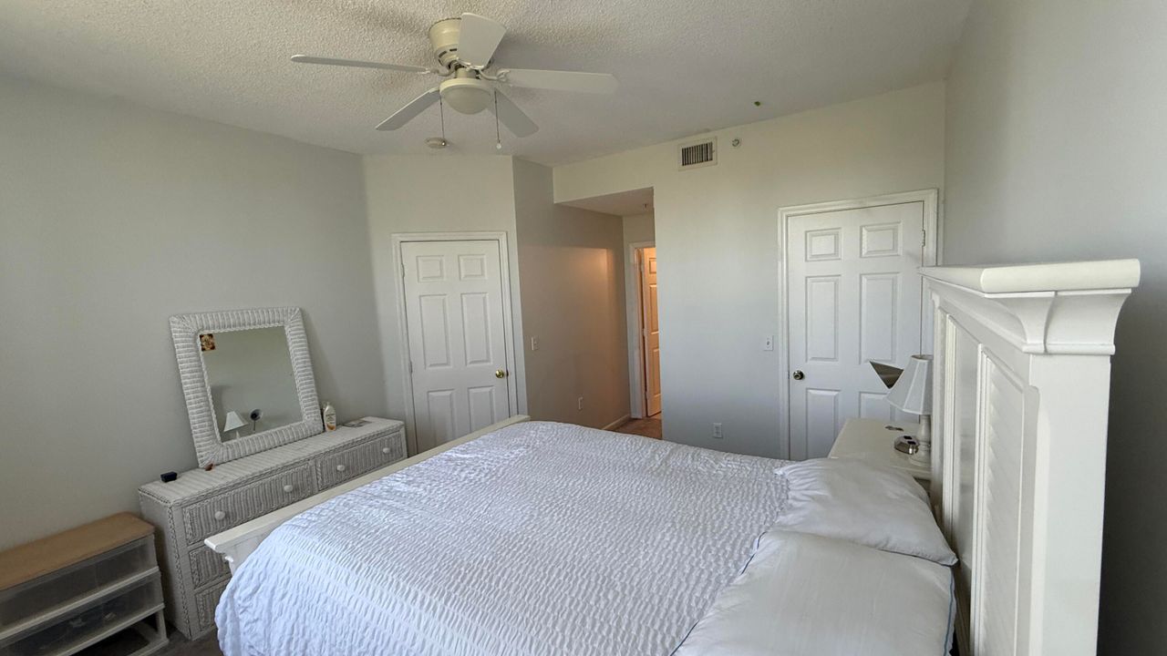 For Rent: $2,350 (3 beds, 2 baths, 1200 Square Feet)