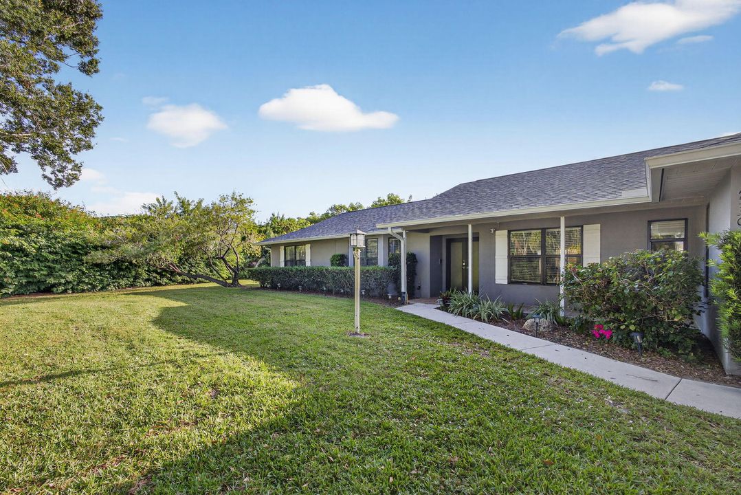 待售: $829,000 (4 贝兹, 2 浴室, 2052 平方英尺)