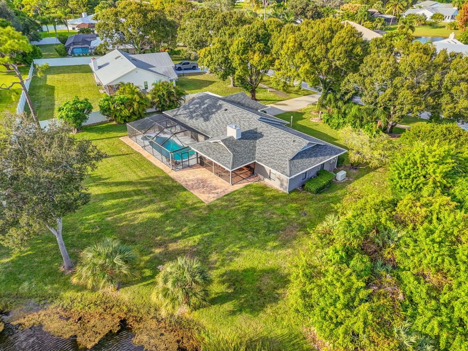 待售: $829,000 (4 贝兹, 2 浴室, 2052 平方英尺)