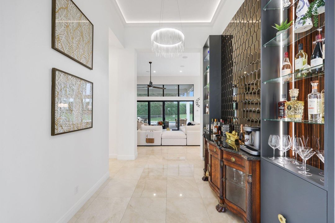 На продажу: $3,495,000 (6 спален, 5 ванн, 4966 Квадратных фут)