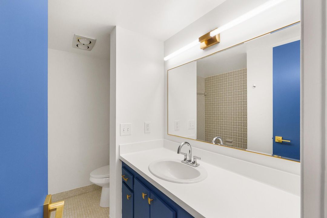 出租: $2,900 (2 贝兹, 2 浴室, 1093 平方英尺)