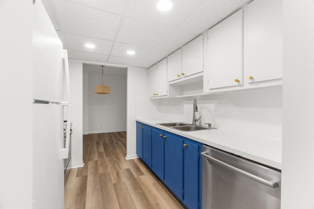 出租: $2,900 (2 贝兹, 2 浴室, 1093 平方英尺)