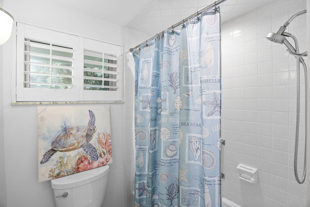 En Venta: $2,390,000 (4 camas, 3 baños, 2478 Pies cuadrados)