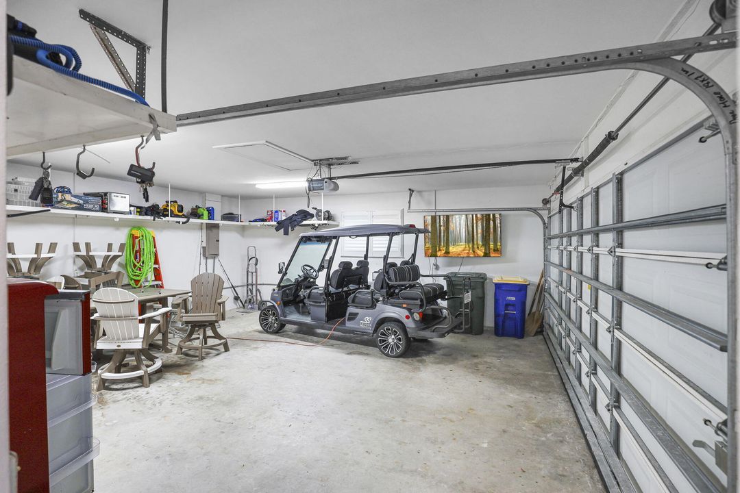 En Venta: $2,390,000 (4 camas, 3 baños, 2478 Pies cuadrados)