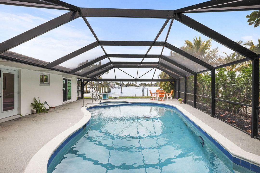 En Venta: $2,390,000 (4 camas, 3 baños, 2478 Pies cuadrados)