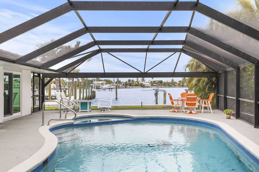 En Venta: $2,390,000 (4 camas, 3 baños, 2478 Pies cuadrados)