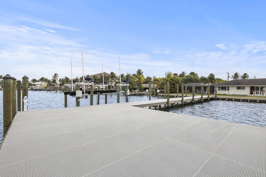 En Venta: $2,390,000 (4 camas, 3 baños, 2478 Pies cuadrados)