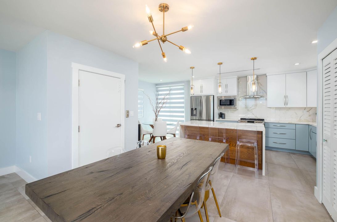 На продажу: $1,750,000 (3 спален, 2 ванн, 1737 Квадратных фут)