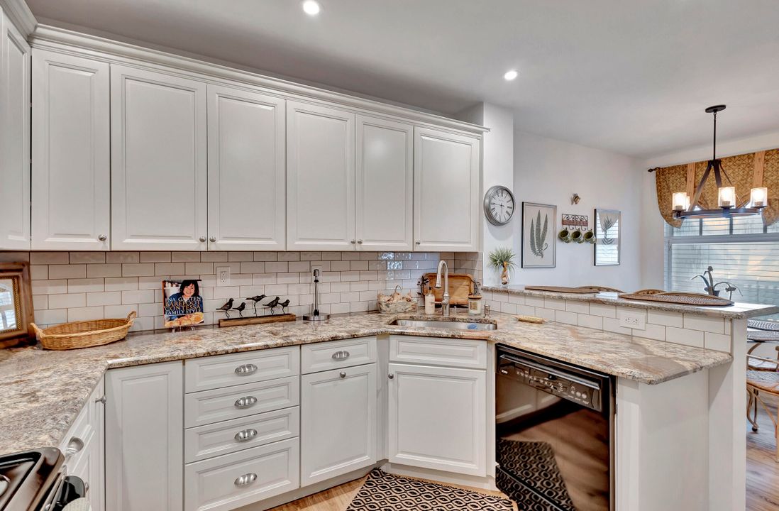 For Sale: $1,200,000 (3 beds, 3 baths, 1897 Square Feet)