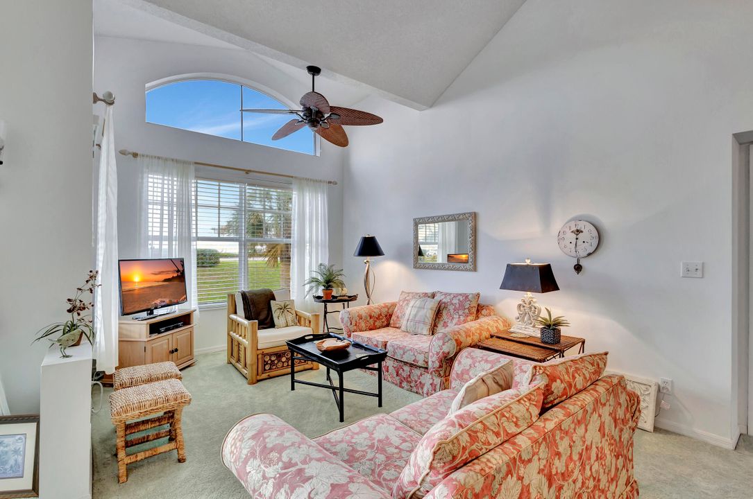 For Sale: $1,200,000 (3 beds, 3 baths, 1897 Square Feet)