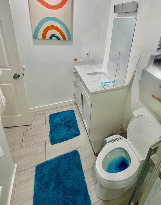 待售: $699,000 (0 贝兹, 0 浴室, 2012 平方英尺)