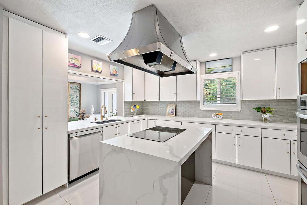 待售: $1,990,000 (3 贝兹, 2 浴室, 3127 平方英尺)