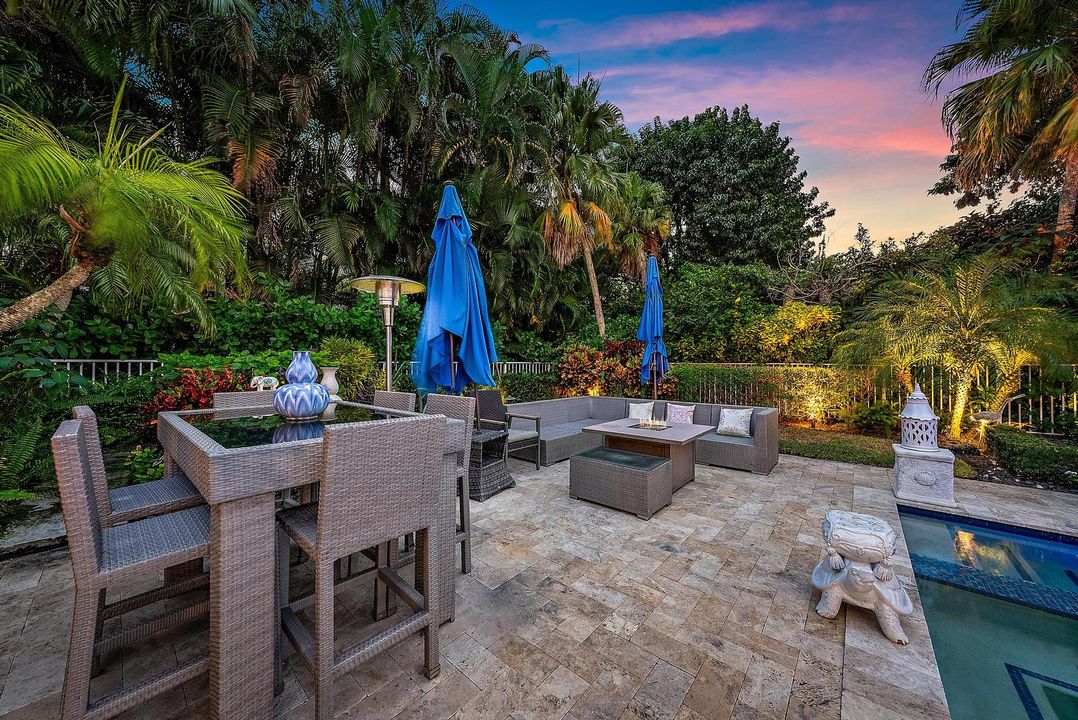 待售: $1,990,000 (3 贝兹, 2 浴室, 3127 平方英尺)