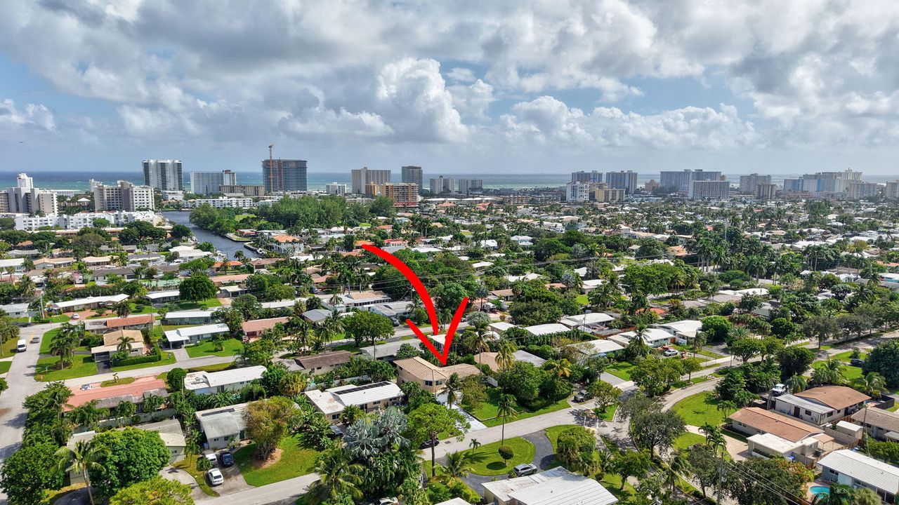 待售: $910,000 (4 贝兹, 3 浴室, 2717 平方英尺)