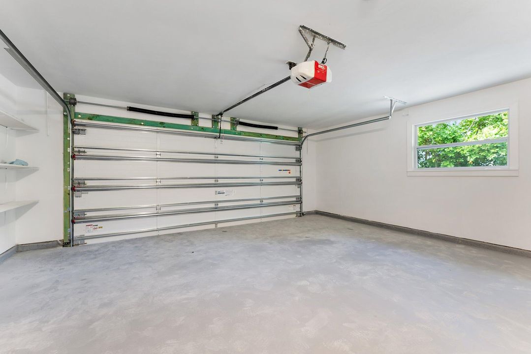 For Sale: $1,175,000 (3 beds, 3 baths, 2142 Square Feet)