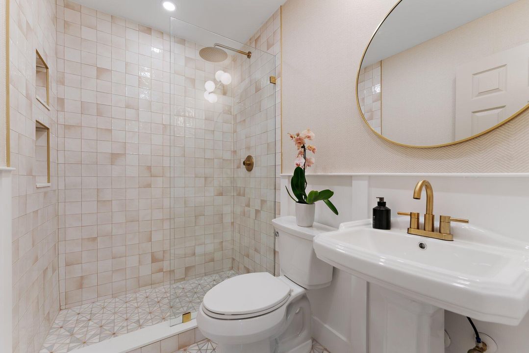 For Sale: $1,175,000 (3 beds, 3 baths, 2142 Square Feet)