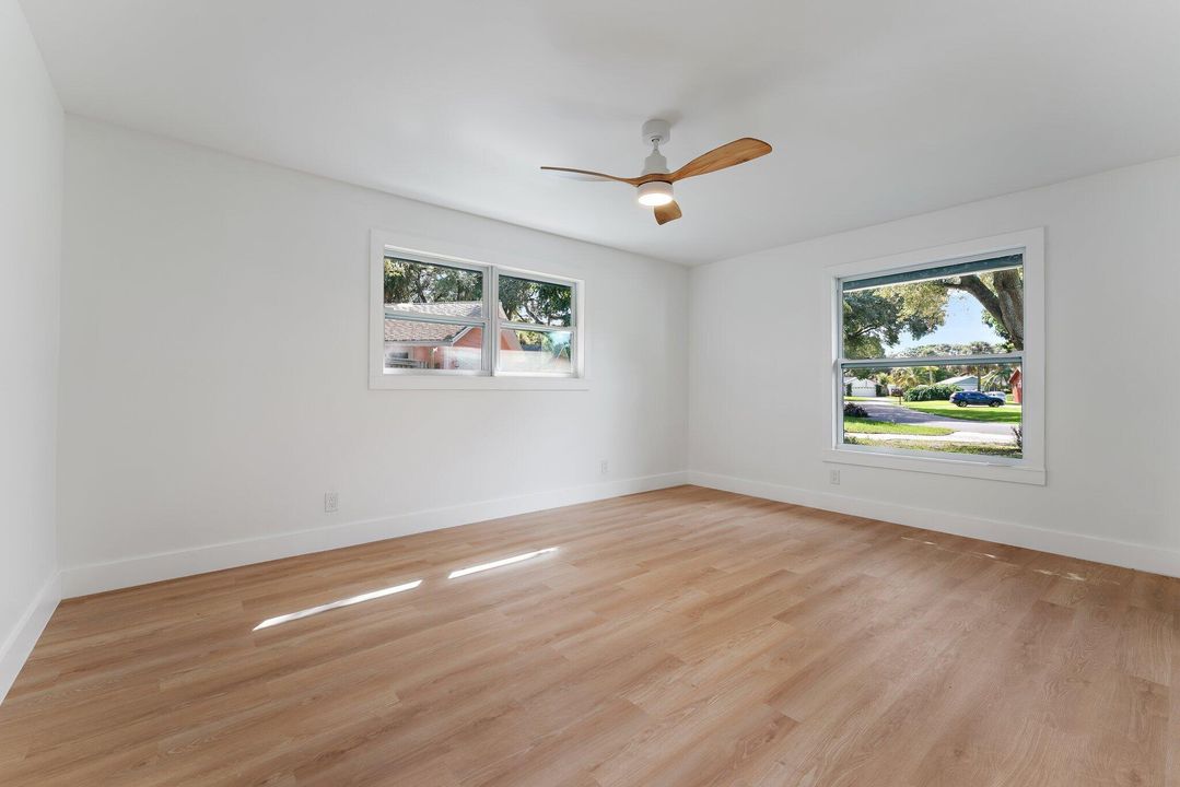 For Sale: $1,175,000 (3 beds, 3 baths, 2142 Square Feet)