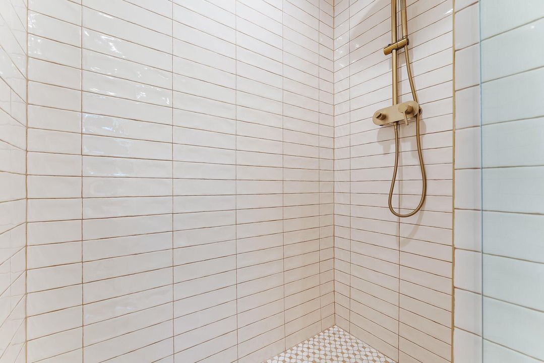 For Sale: $1,175,000 (3 beds, 3 baths, 2142 Square Feet)