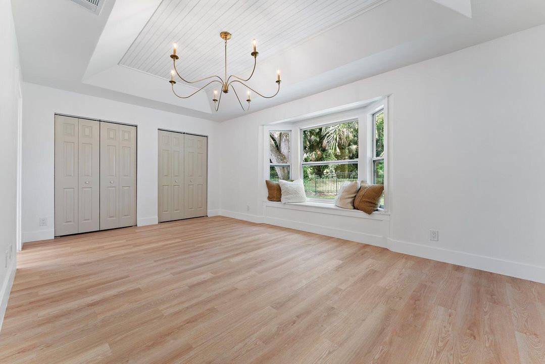 For Sale: $1,175,000 (3 beds, 3 baths, 2142 Square Feet)