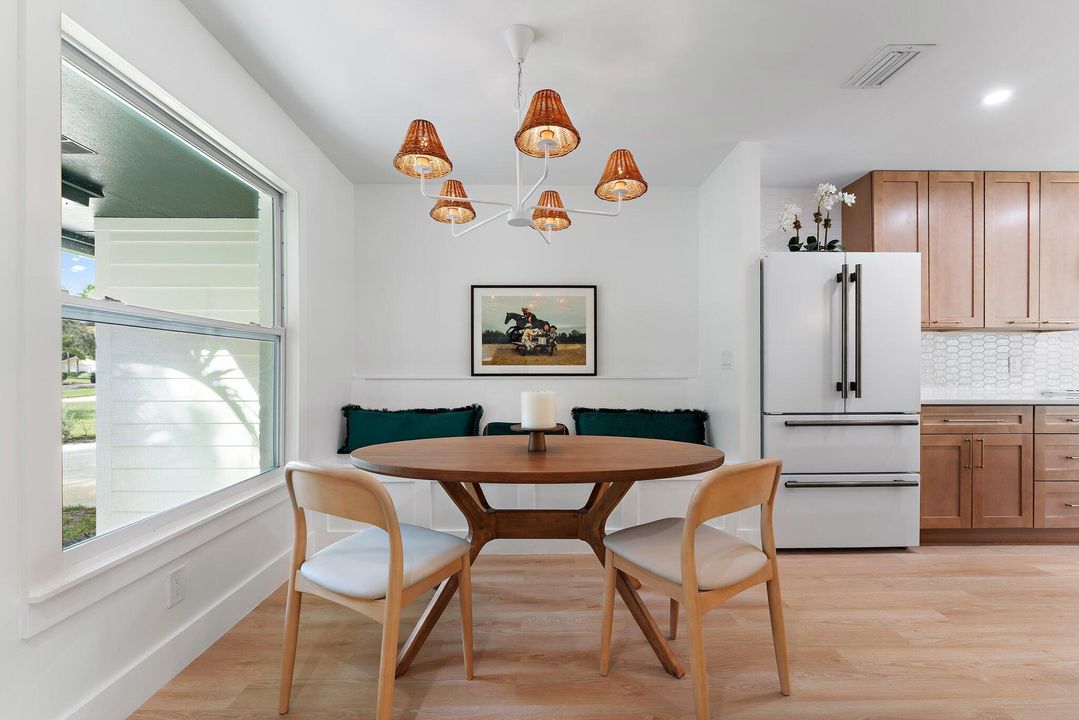 For Sale: $1,175,000 (3 beds, 3 baths, 2142 Square Feet)