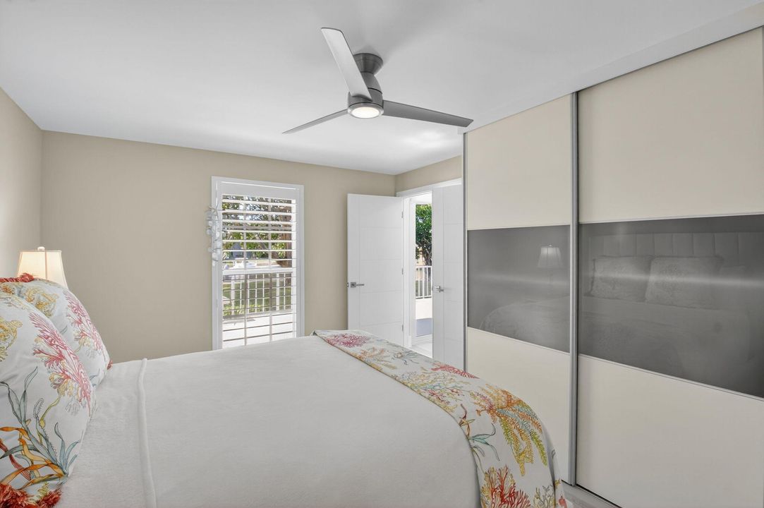 Active With Contract: $450,000 (1 beds, 1 baths, 776 Square Feet)