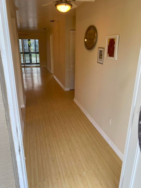 For Sale: $210,000 (2 beds, 2 baths, 1020 Square Feet)