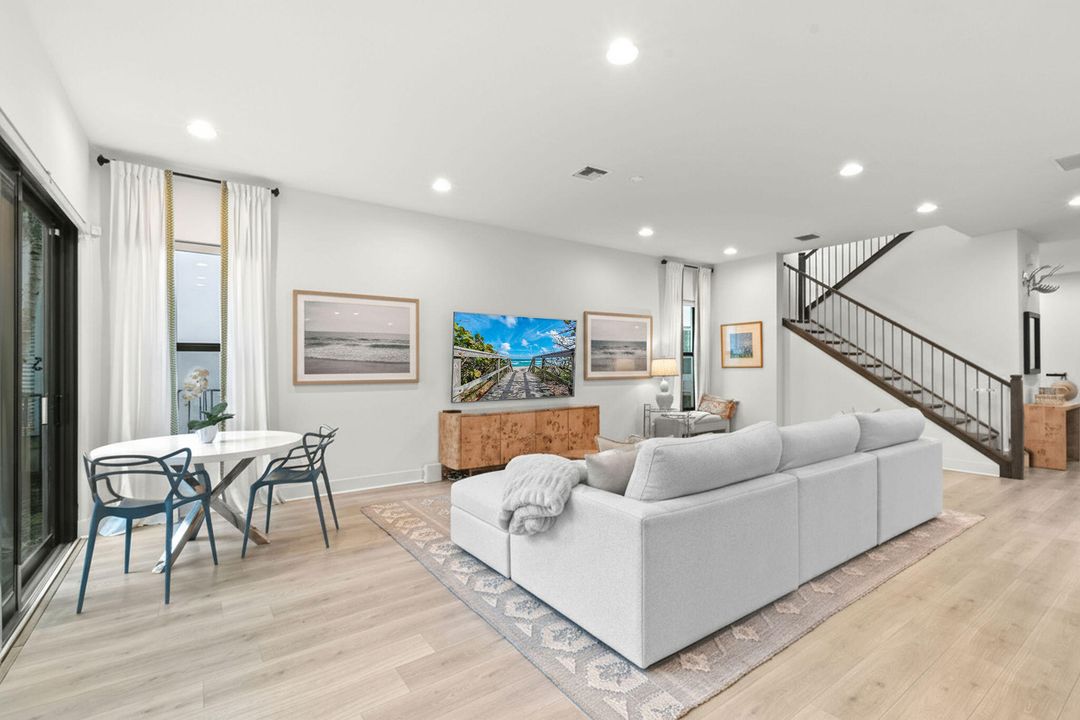 For Sale: $1,799,000 (4 beds, 3 baths, 3849 Square Feet)