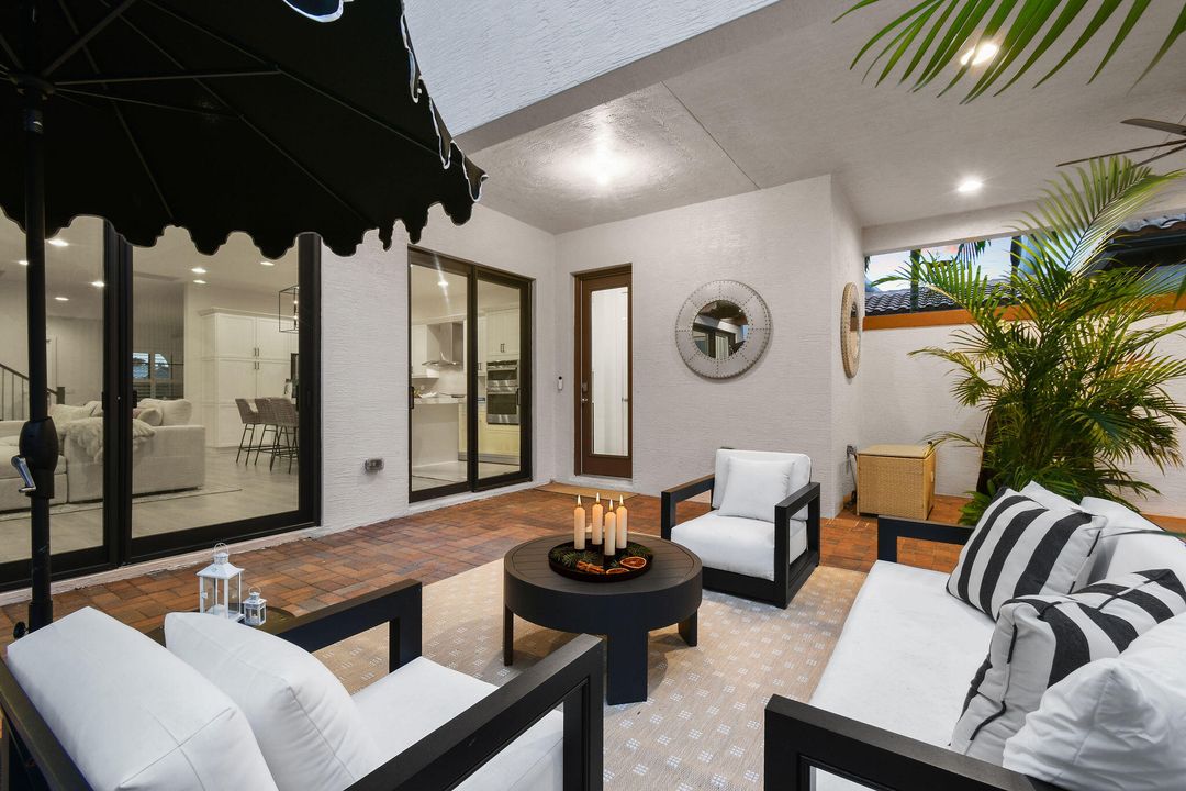 For Sale: $1,799,000 (4 beds, 3 baths, 3849 Square Feet)