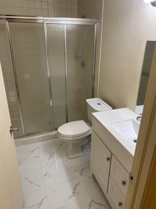 For Sale: $210,000 (2 beds, 2 baths, 1020 Square Feet)