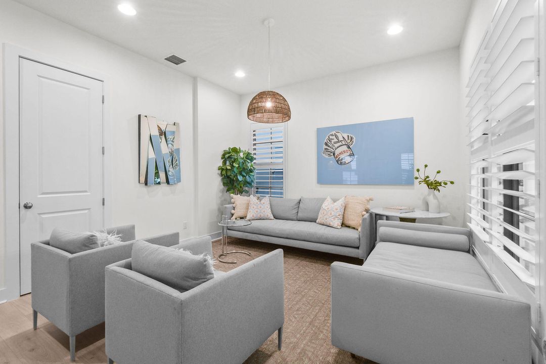 For Sale: $1,799,000 (4 beds, 3 baths, 3849 Square Feet)